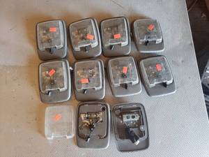 lot 82 image: Lot of 10 12V Lights
