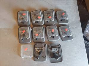 lot 83 image: Lot of 10 12V Lights