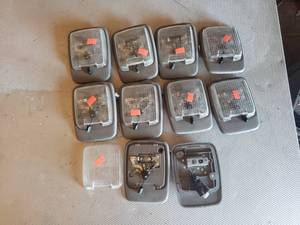 lot 84 image: Lot of 10 12V Lights