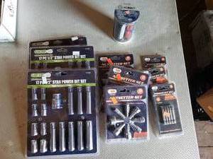 lot 162 image: Lot of Bit and Hex Key Sets
