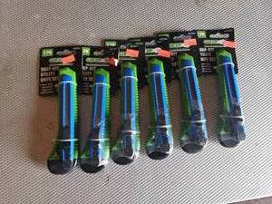 lot 213 image: Lot of 6 Utility Knife Sets
