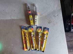 lot 234 image: Lot of 6 Irwin Drill Bits