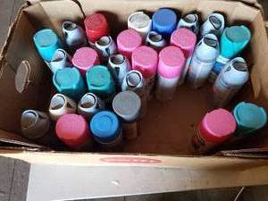 lot 292 image: Misc Lot of Spray Paint