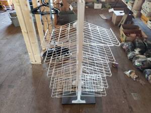 lot 377 image: Retail Display Rack
