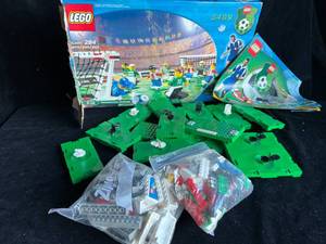 lot 27 image: Lego Soccer Set