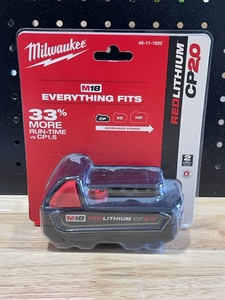 lot 6 image: Milwaukee M18 Red Lithium Battery