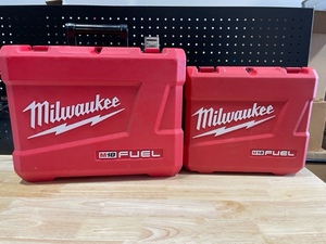 lot 21 image: Milwaukee Tool Cases