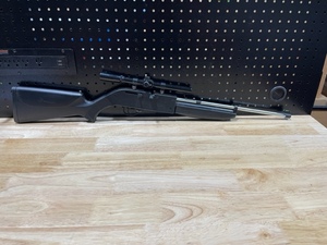 lot 33 image: Crosman 760 Pumpmaster PelletBB Gun