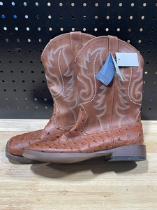 lot 76 image: Kids Cowboy Boots NEW