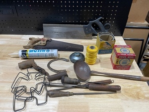 lot 83 image: Hand Tools, Vintage Items