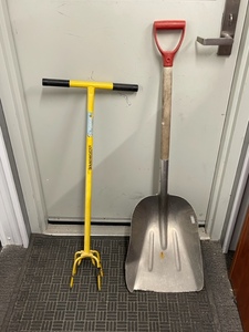 lot 86 image: Hound Dog Tiller and Shovel
