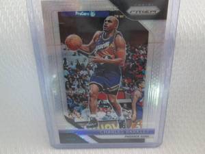 lot 31 image: 2018-19 Prizm Charles Barkley Silve...