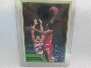lot 52 image: 1981-82 Topps  Moses Malone Card...