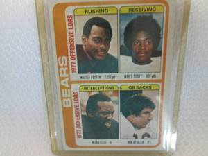 lot 131 image: 1978 Topps Walter Payton Bears Team...