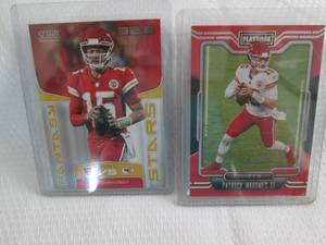 lot 146 image: 2021 Patrick Mahomes PlayBook & Sco...