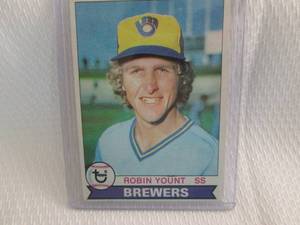 lot 152 image: 1979 Topps Robin Yount Card...