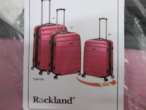 lot 207 image: Rockland Melbourne 3-Pc. Hardside S...