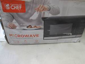 lot 214 image: Commercial Chef 0.9 Cu. Ft. 900-Wat...