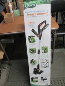 lot 220 image: Scotts 12 20V Lithium-Ion Cordless...