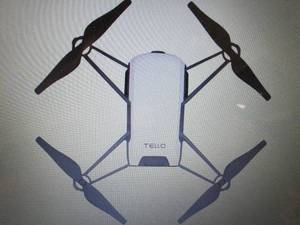lot 251 image: DJI Tello Quadcopter Drone with HD ...