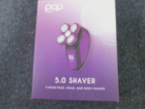 lot 303 image: Pop Sonic 5.0 Shaver Retail $79.99...