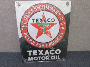 lot 330 image: Metal Texaco Sign 16x12.5 inches...