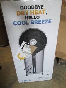 lot 365 image: NewAir 1.45 Gal. Evaporative Air Co...