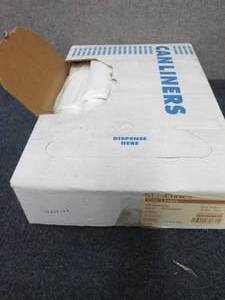 lot 391 image: Case of 250 33 Gallon 33x39 inch .6...