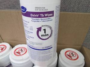 lot 408 image: Case of 12- 60 ct Diversey Oxivir T...