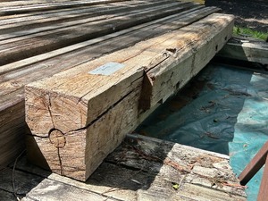 lot 1 image: (1) Reclaimed White Oak Barn Timber