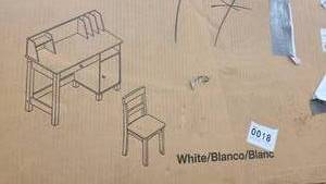 lot 44 image: White desk-chair combo set