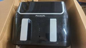 lot 54 image: Power XL Air Fryer