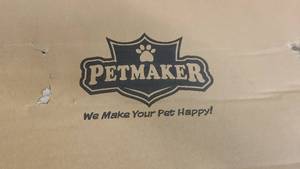 lot 72 image: Couch Cover for Pets 35x35