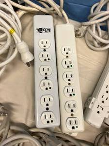 lot 9 image: Lot of 18 Power Strip Extension Cord Outlets - Some Made By Tripp Lite Like New Condition