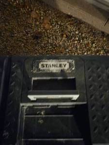 lot 90 image: Stanley rolling tool bin