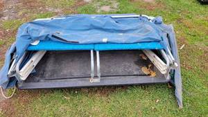 lot 131 image: Trap 2 Portable fish house