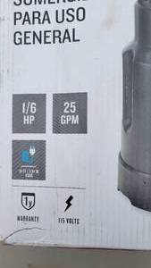 lot 121 image: Submersible Sump Pump