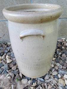 lot 138 image: # 3 Gallon Butter Churn Pottery Works Crock (Flawless)
