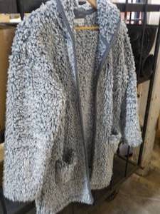 Kensie like new Jacket size SM...