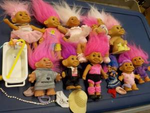 14 Trolls and Accessories...