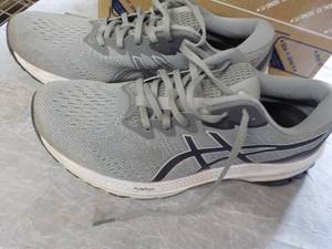 Asics Women size 9.5 Tennis Shoes ...