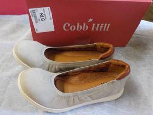 Cobb Hill Lidia Ballet Shoes size 9...