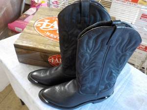 Laredo size 9.5 Mens Black Trucker...