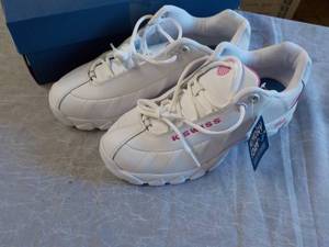 K-Swiss Size Womens 11 with Memory...