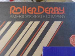 Roller DerbyAerio Q60 size 8 Skates...