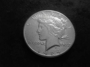 1924 S Silver Peace Dollar