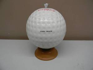 lot 22 image: VINTAGE GOLFING 19TH HOLE GOLPHERS DECANTER SHOT GLASS BARWARE - AWESOME MAN CAVE PIECE - SEE PICTURES