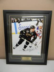 lot 27 image: LARGE NEIL BROTEN MINNESOTA NORTS STARS SIGNED WITH COA - Professionally Framed & Matted - FANTASTIC PIECE - APPROX 23 By 30 - SEE PICTURES