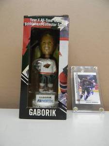 lot 52 image: MINNESOTA WILD Marian Gaborik Signed Card & Bobble Head - AWESOME SET - SEE PICTURES