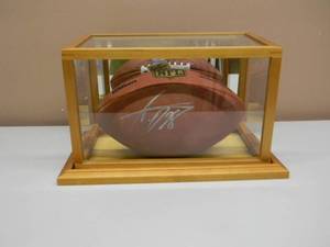lot 53 image: MINNESOTA VIKINGS Adrian Peterson Signed NFL Football  IN MIRRORED BACK CASE - FANTASTIC PIECE - SEE PICTURES